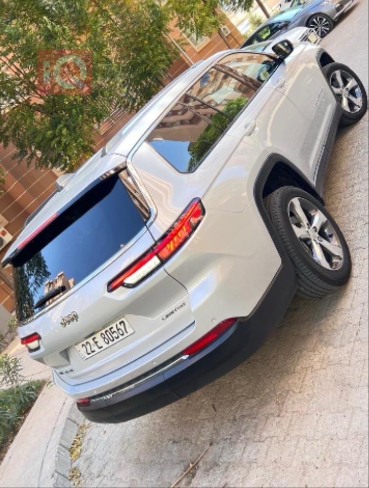 Jeep Grand Cherokee L